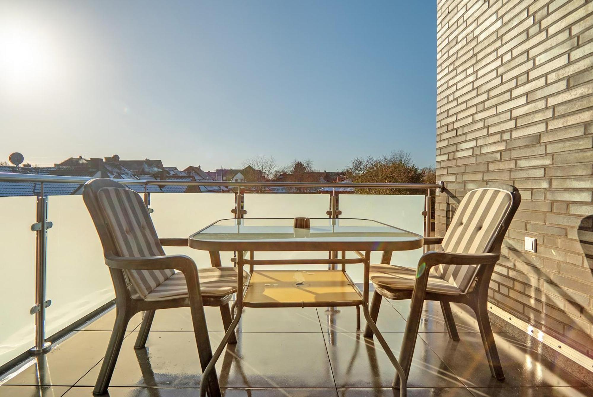 Neubau Ferienwohnung Mit Balkon โกรเนา ภายนอก รูปภาพ