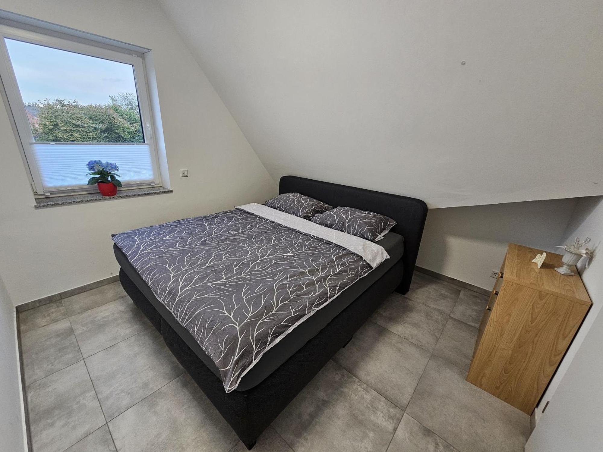 Neubau Ferienwohnung Mit Balkon โกรเนา ภายนอก รูปภาพ